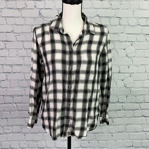 American Eagle Boyfriend Fit Plaid Shirt Size M